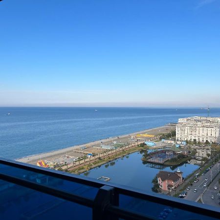 Orbi Cyti Apartment Батуми Екстериор снимка