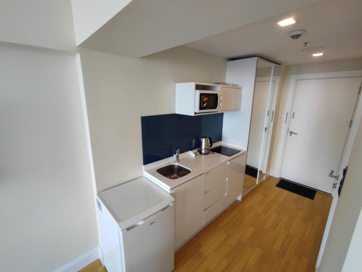 Orbi Cyti Apartment Батуми Стая снимка